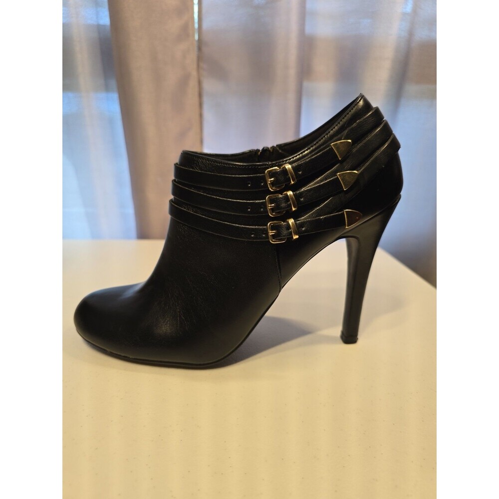 Fioni Womens Size 10 Black Booties with 4" Stiletto Heels Pumps Buckle Accents